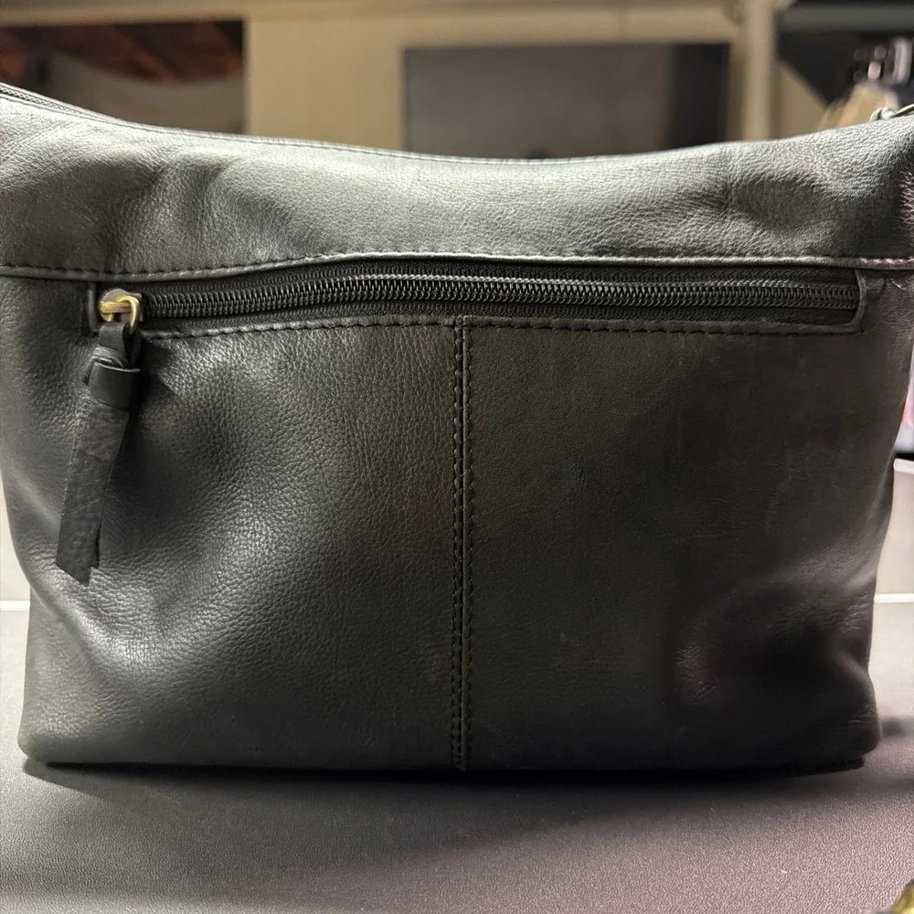 Great American Leatherworks Genuine Leather Hobo Black Crossbody/Shoulder Bag.‎